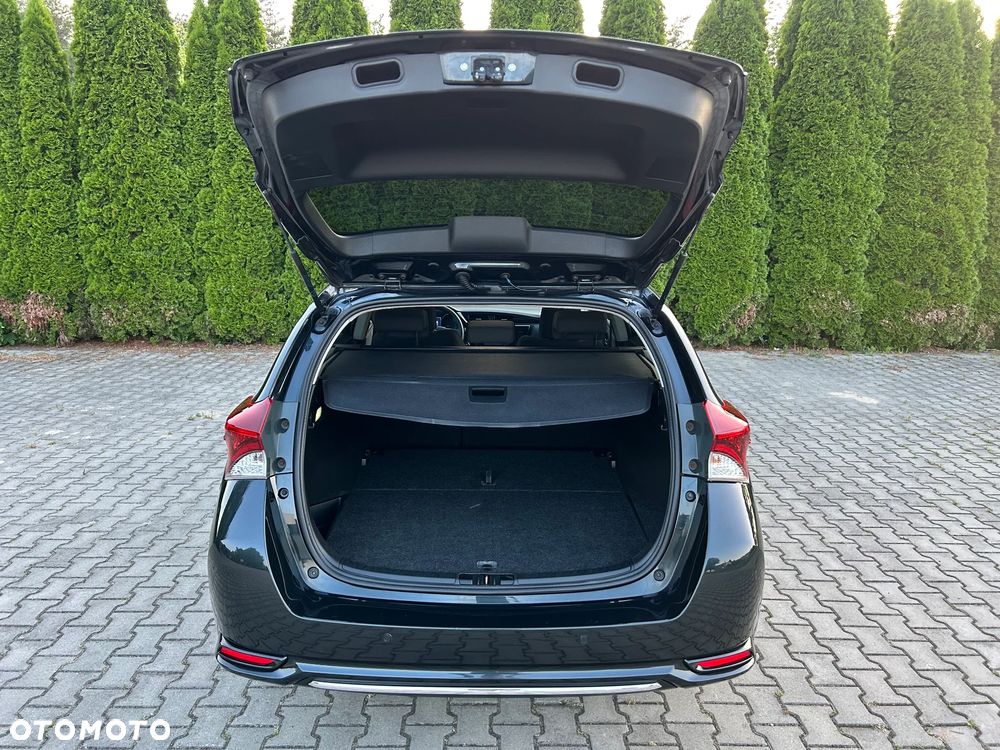 Toyota Auris - 27