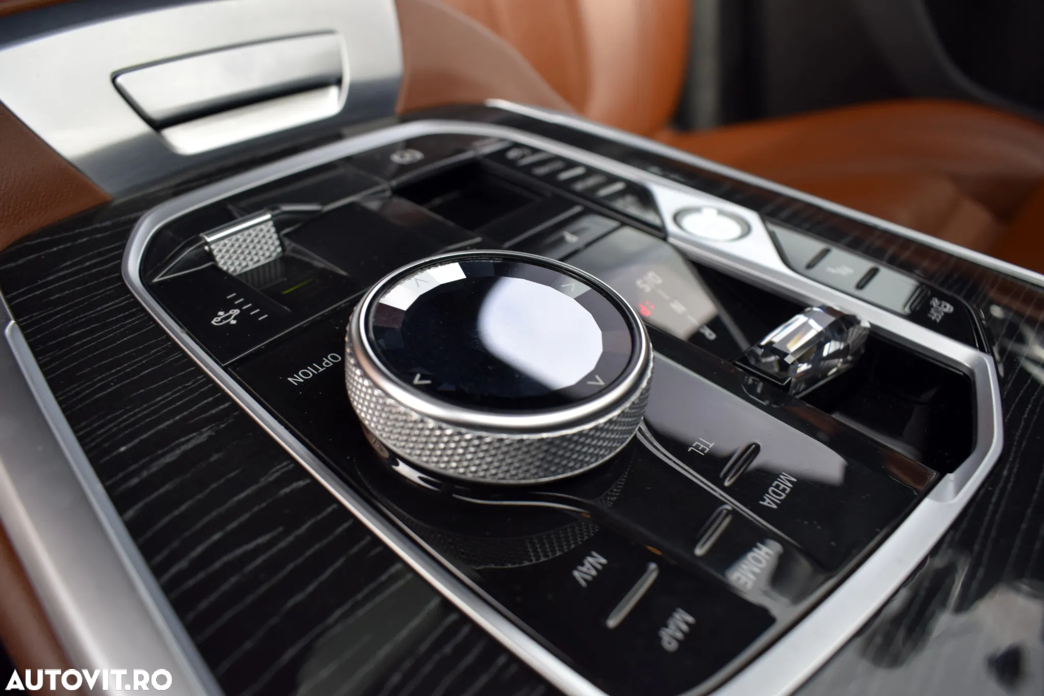 BMW X7 M60i xDrive AT MHEV - 31