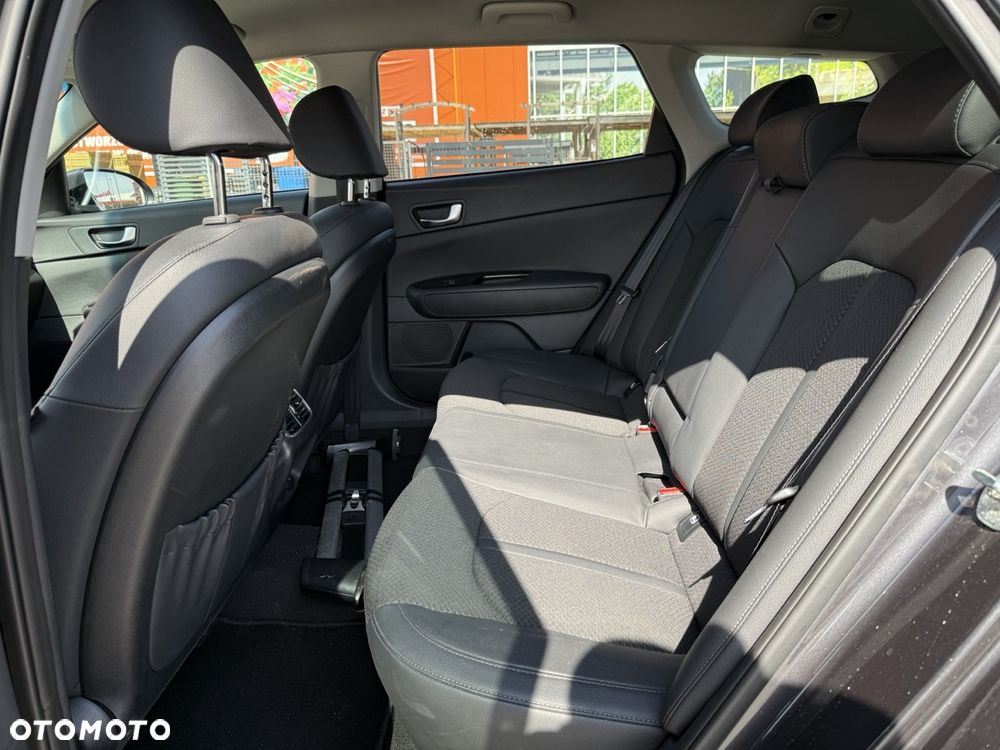 Kia Optima 1.6 T-GDI L DCT - 12