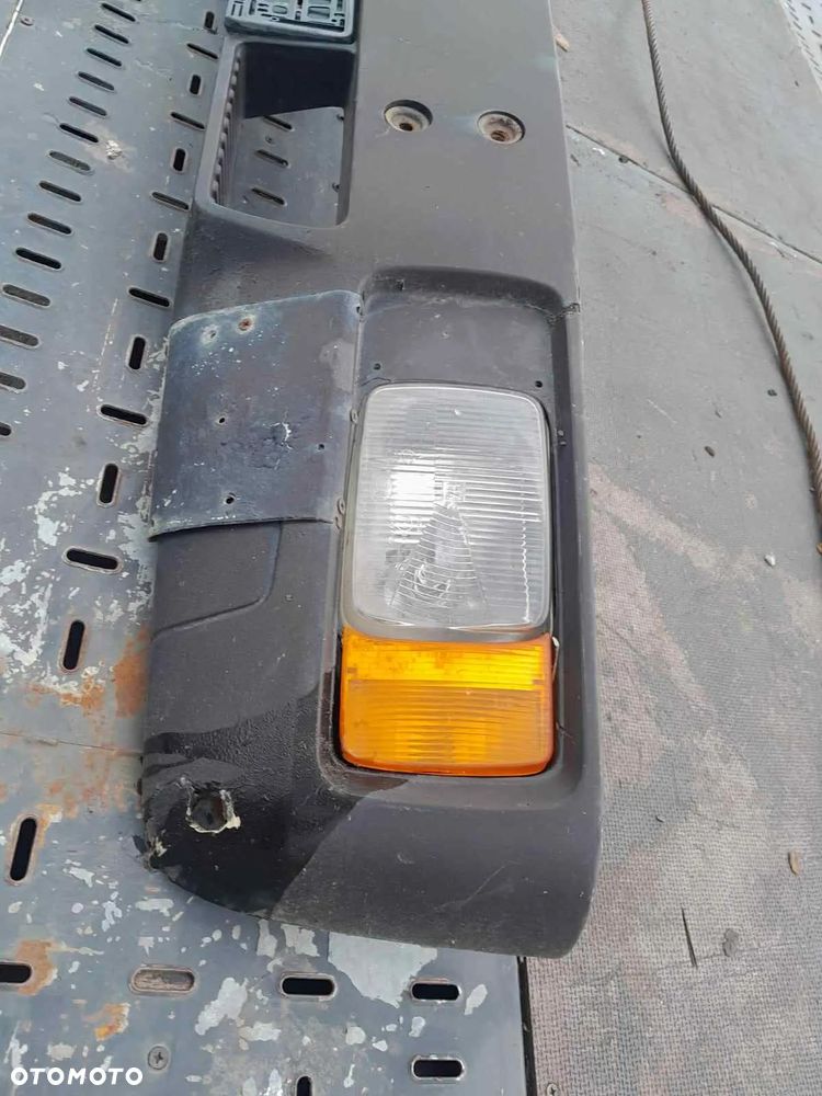 Zderzak Mercedes 814 809 - 1