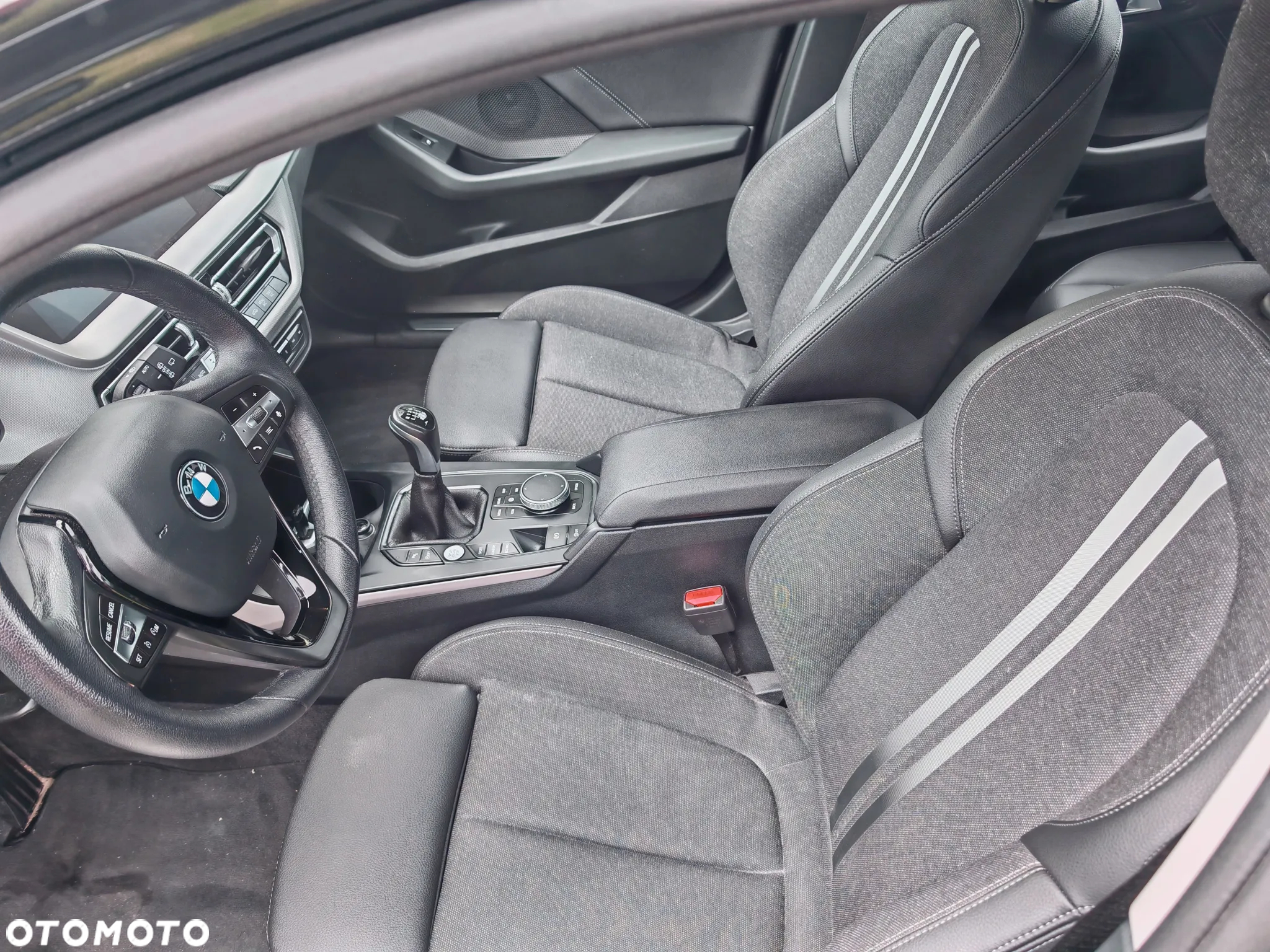 BMW Seria 1 118i Advantage - 11