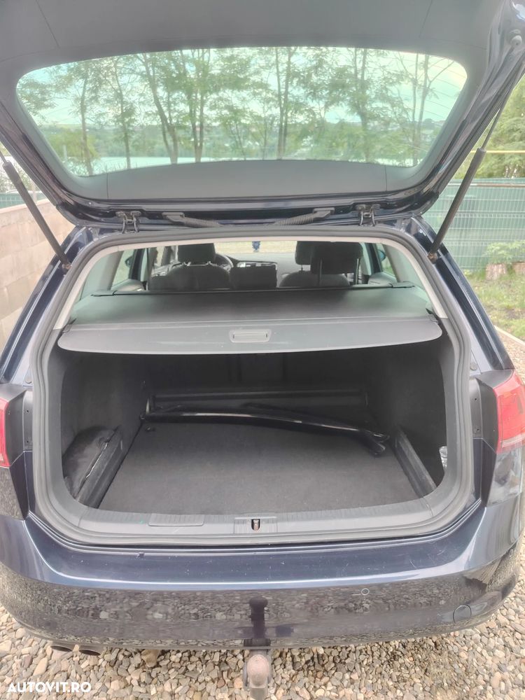 Volkswagen Golf 2.0 TDI BlueMotion Technology DSG Allstar - 12