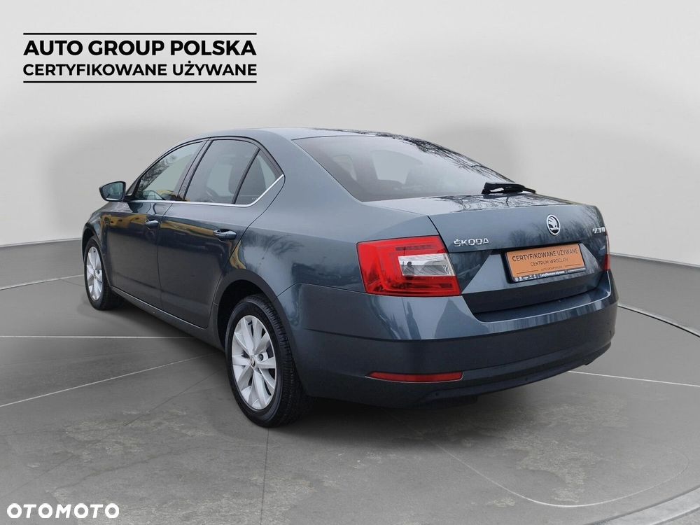 Skoda Octavia 1.4 TSI Ambition DSG - 2