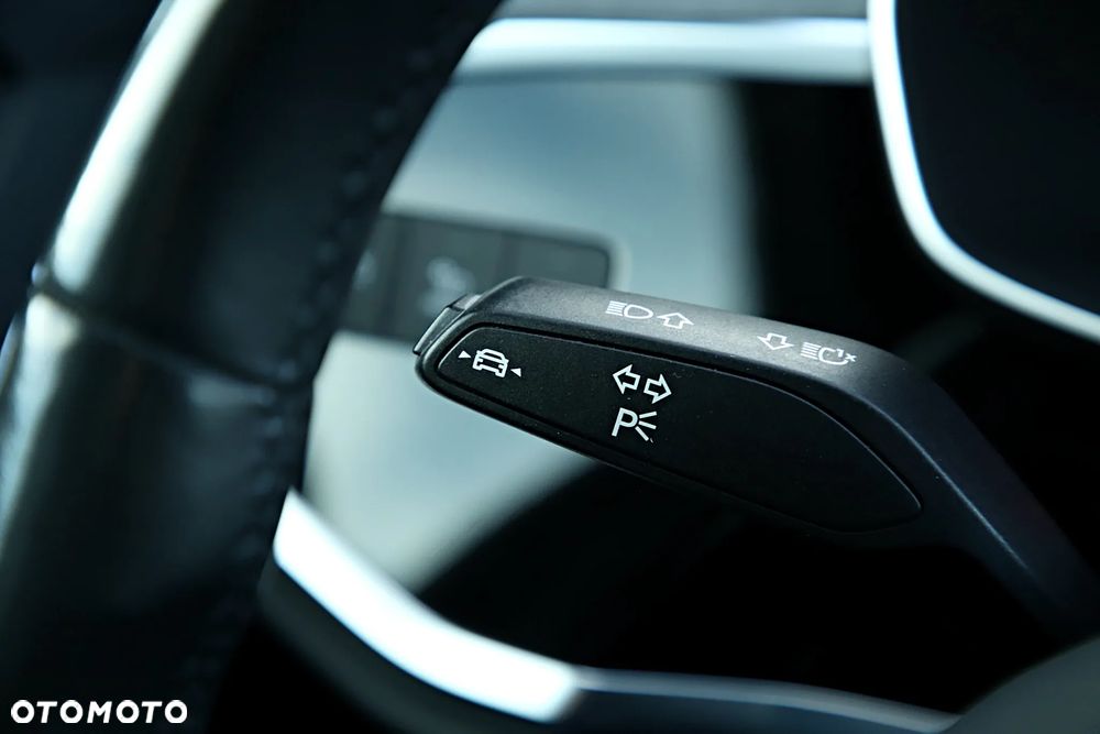 Audi Q3 40 TDI Quattro S Line S tronic - 29