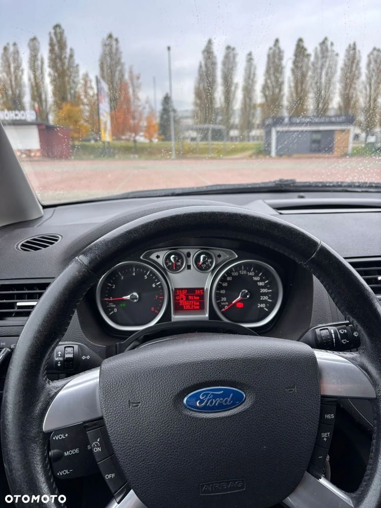Ford C-MAX - 2