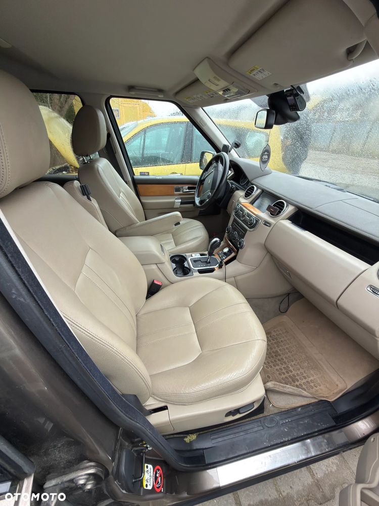 Land Rover Discovery 3.0D V6 HSE - 6