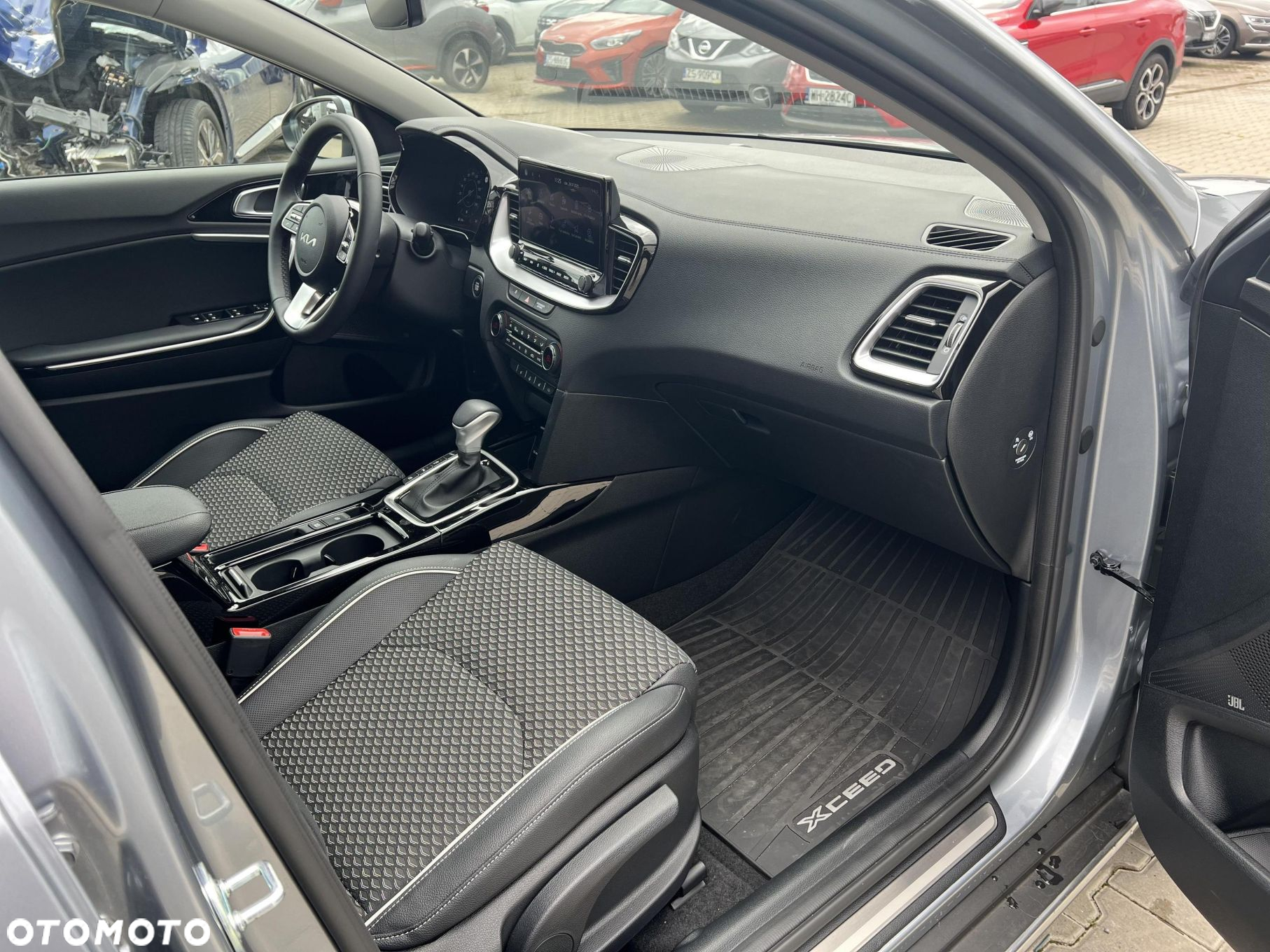 Kia XCeed - 20