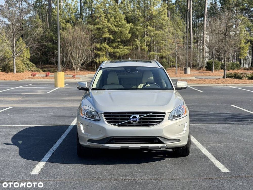 Volvo XC 60 - 2