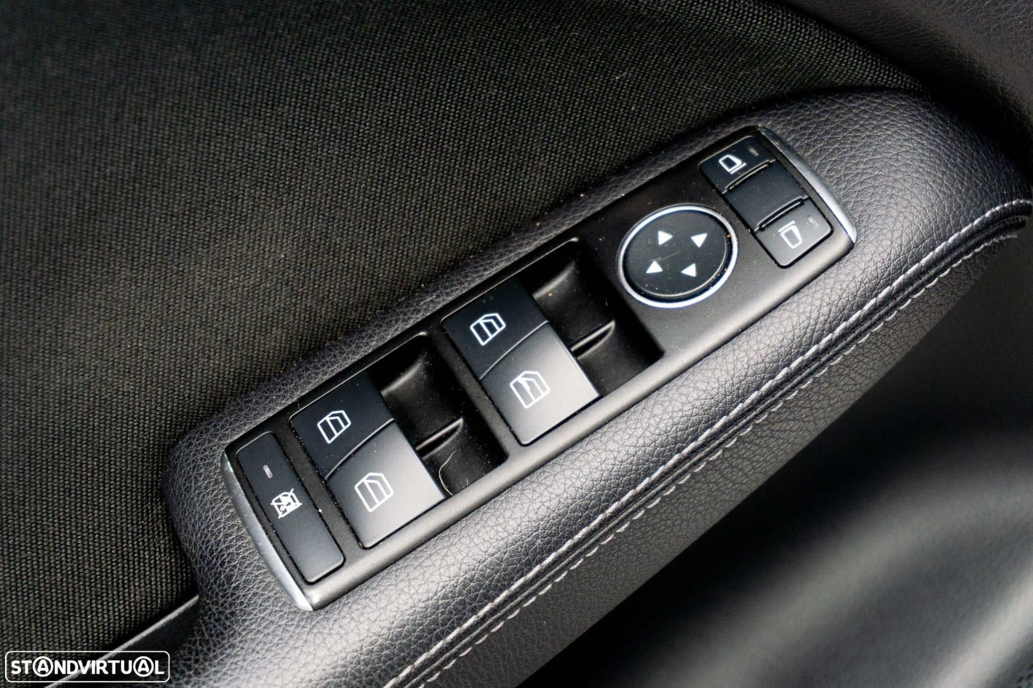 Mercedes-Benz B 250 e Electric Drive - 24