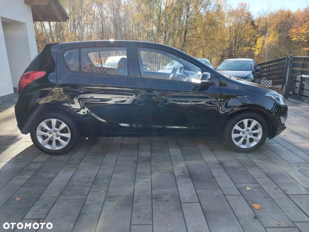 Hyundai i20 1.25 Wersja Jubileuszowa - 8