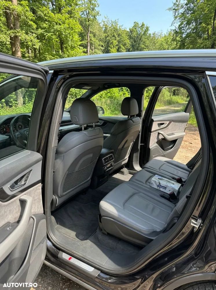 Audi Q7 - 15