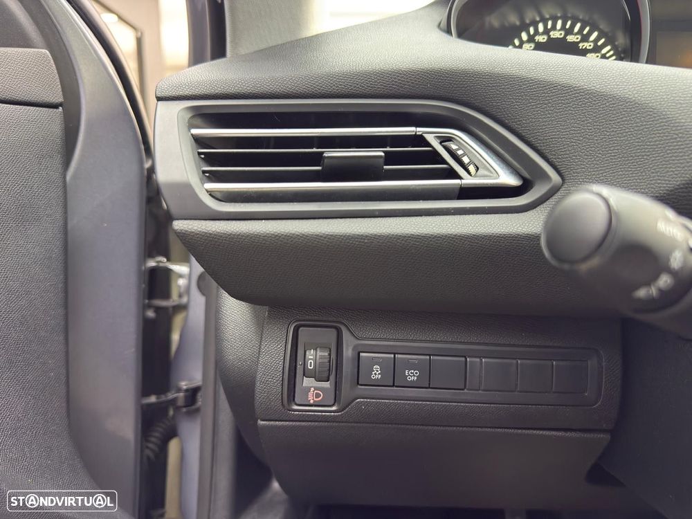 Peugeot 308 1.2 PureTech Style J17 - 13