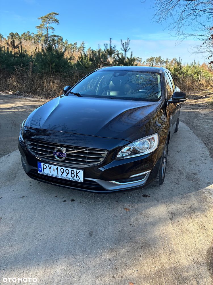 Volvo V60 DRIVe Ocean Race - 1