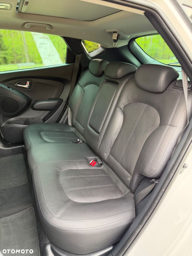 Hyundai ix35 2.0 CRDi 4WD Automatik Premium - 17