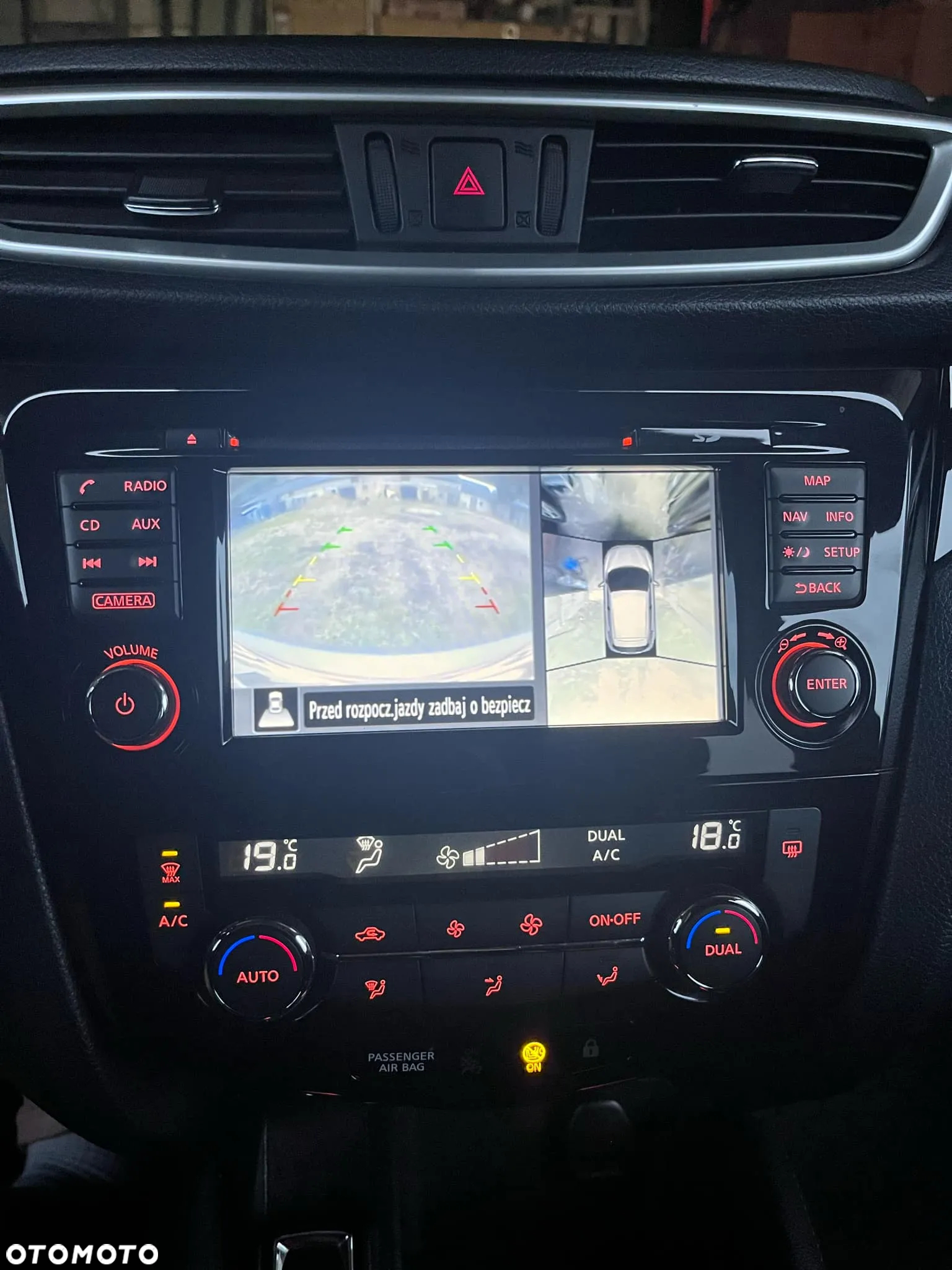 Nissan Qashqai 1.6 DCi 4x4 N-Connecta - 14
