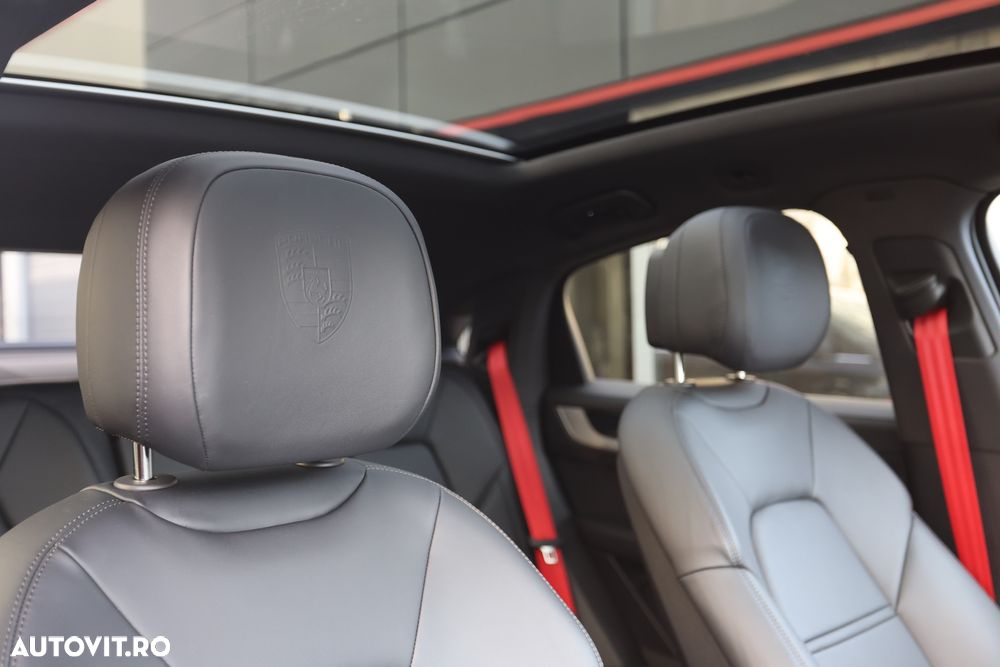 Porsche Cayenne Coupe E-Hybrid Tiptronic S Black Edition - 39