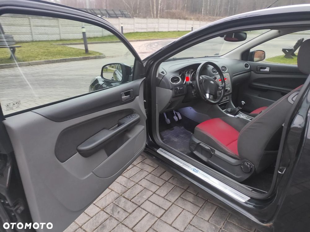 Ford Focus 2.0 Trend + - 8