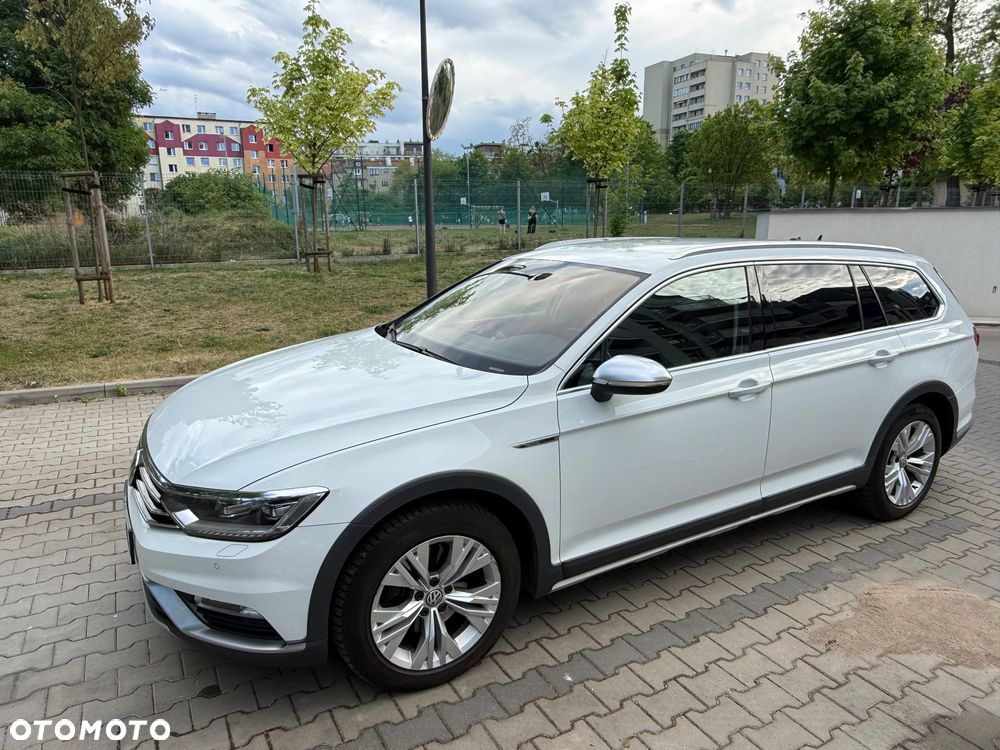 Volkswagen Passat Alltrack 2.0 TDI SCR 4Motion DSG - 2
