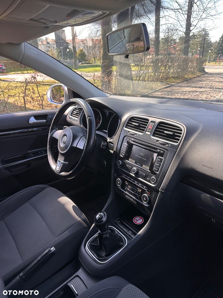 Volkswagen Golf 1.6 TDI DPF Style - 23