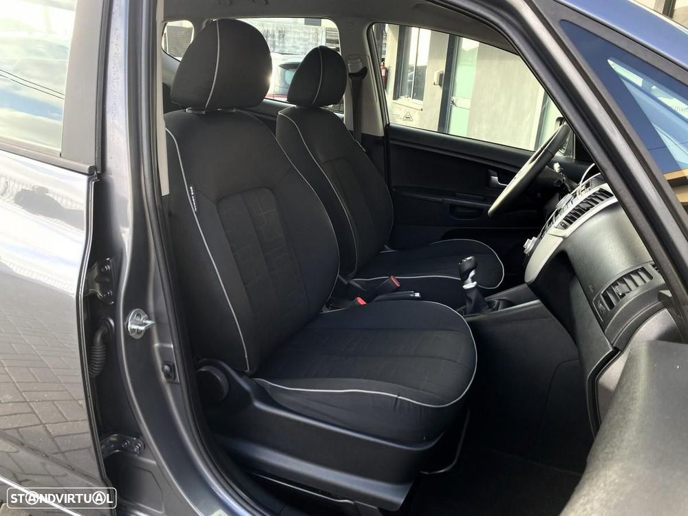 Kia Venga 1.4 CRDi EX ISG - 5