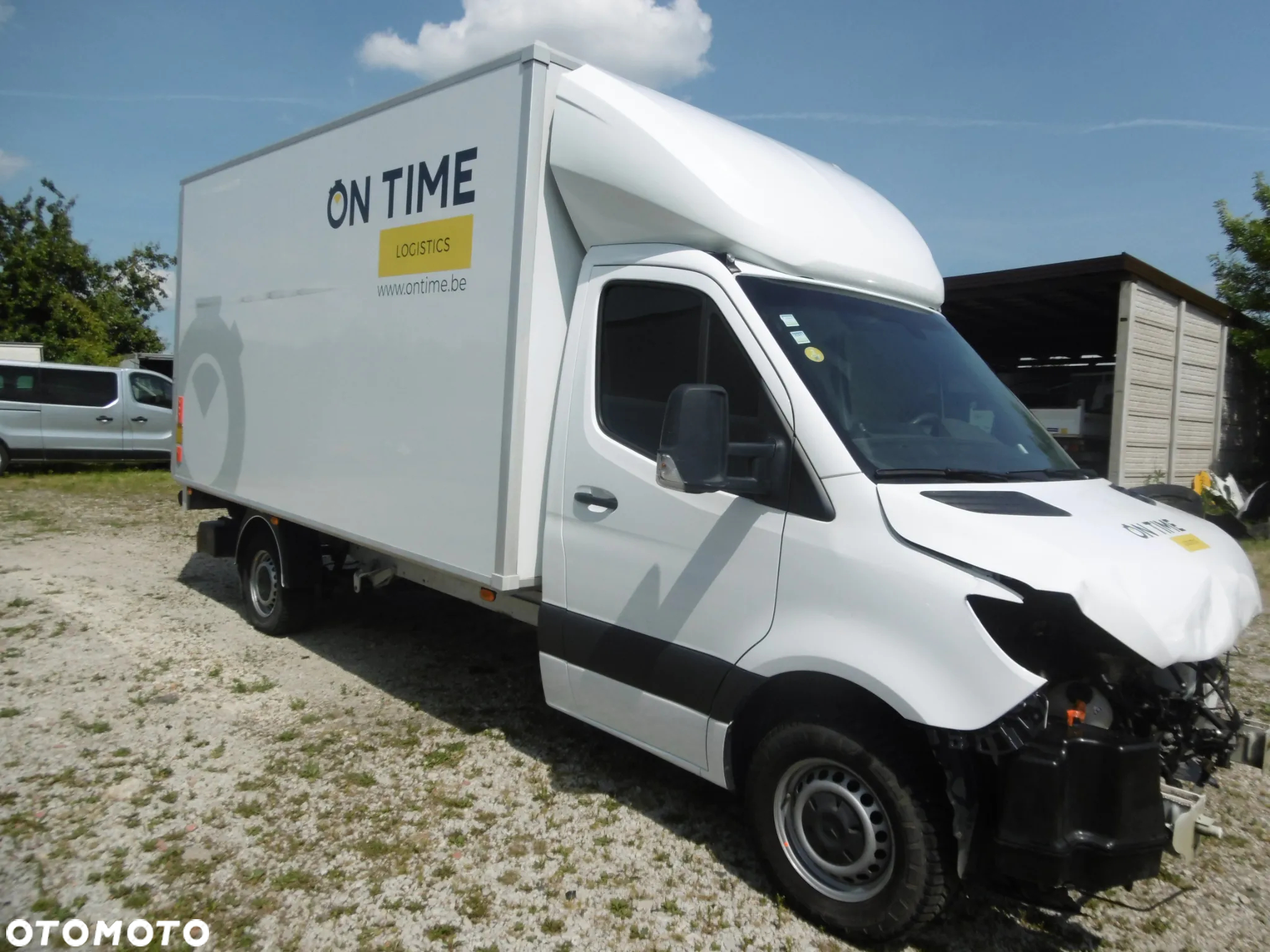 Mercedes-Benz Sprinter - 2