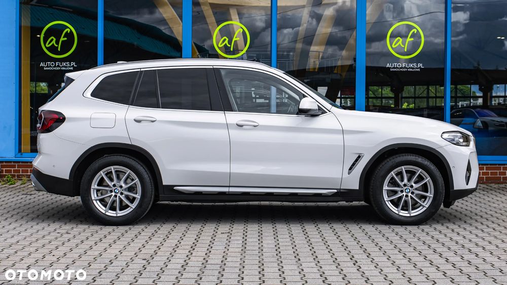BMW X3 sDrive18d sport - 10