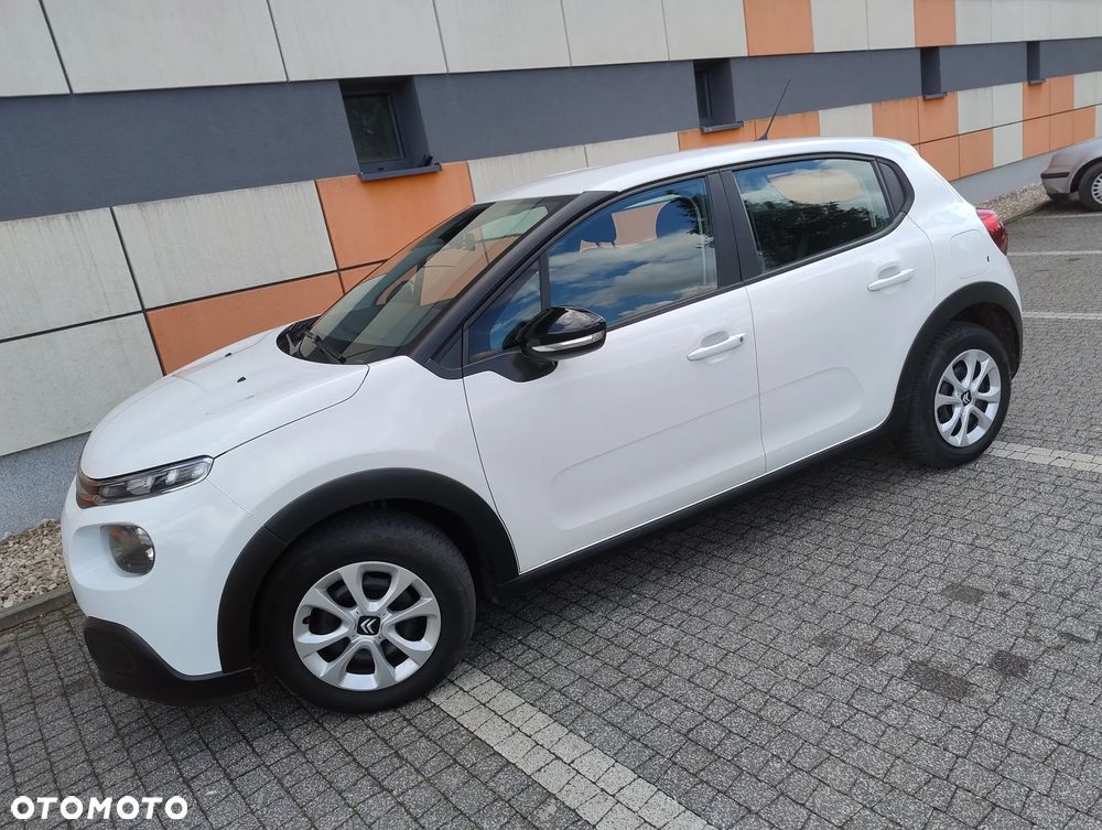 Citroën C3 1.2 PureTech Live - 1