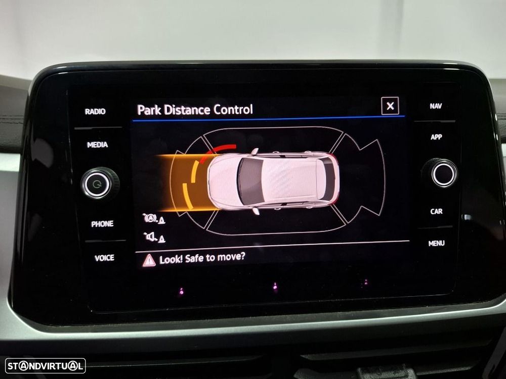 VW T-Roc 1.0 TSI Urban - 17