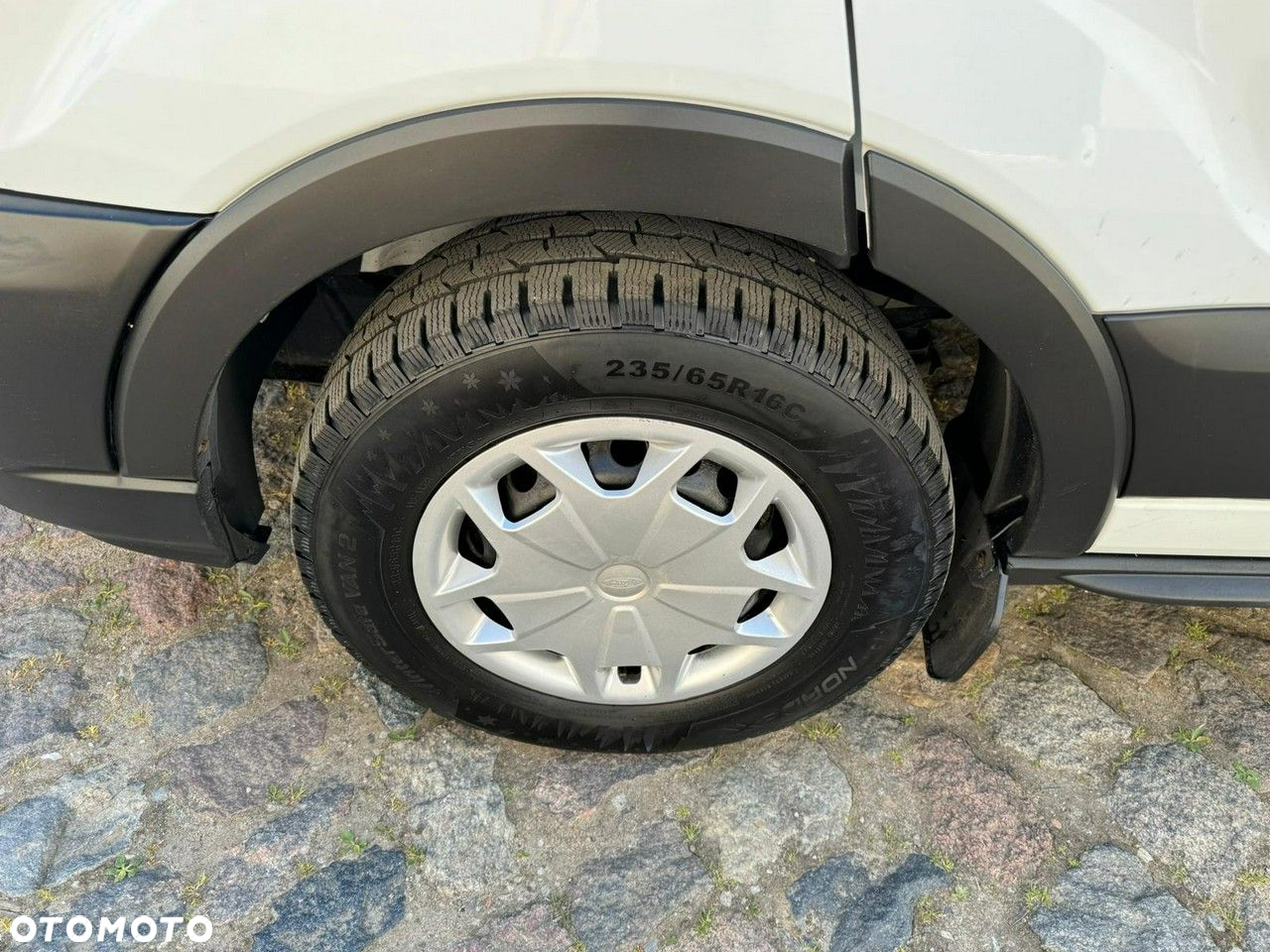Ford Transit - 13