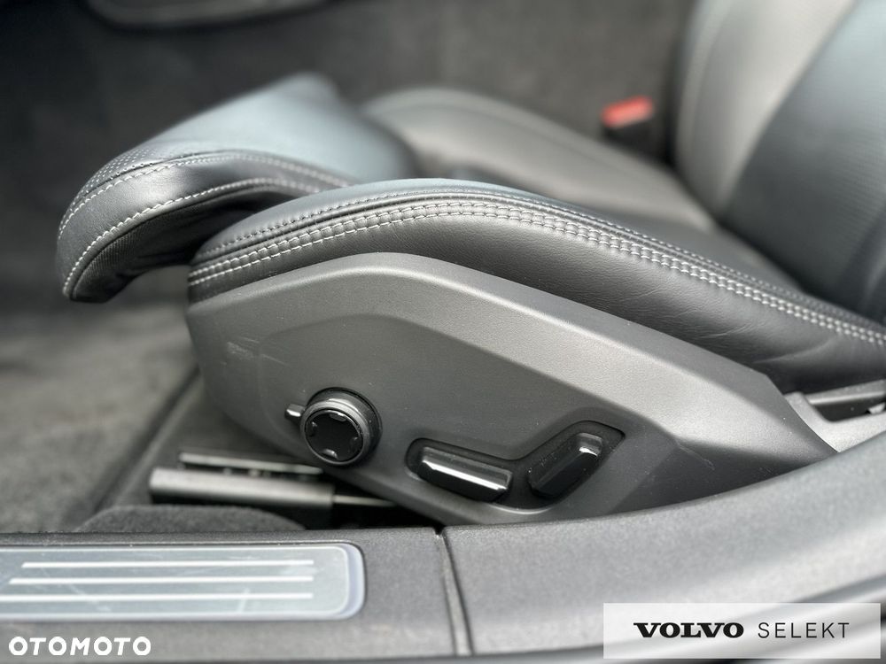 Volvo S90 - 19