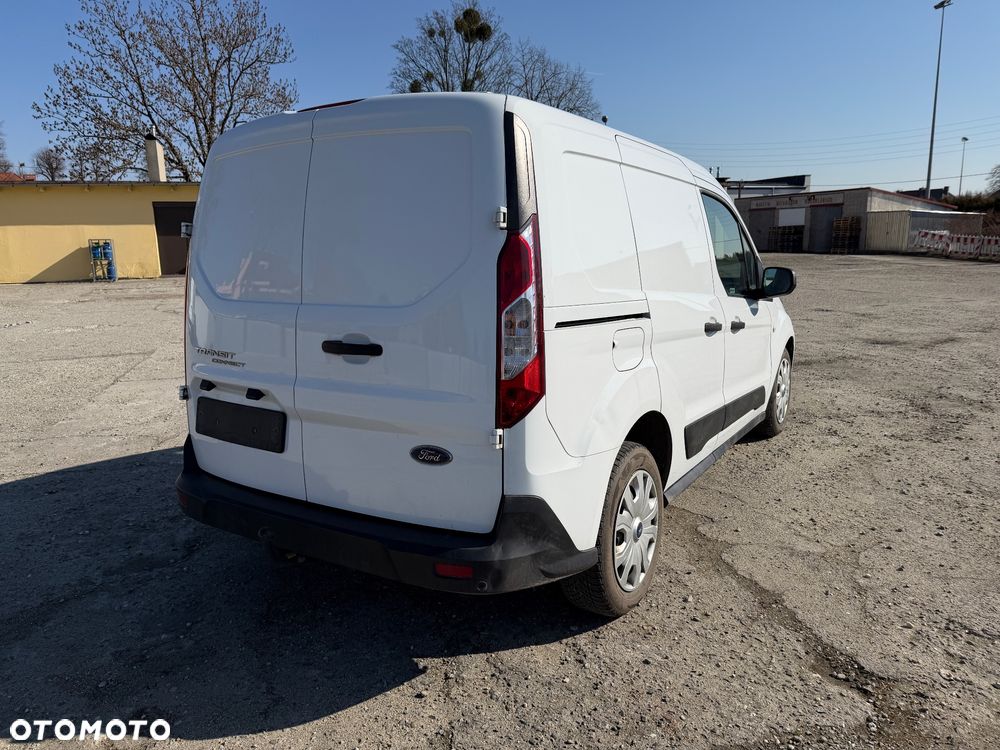 Ford Transit Connect - 9