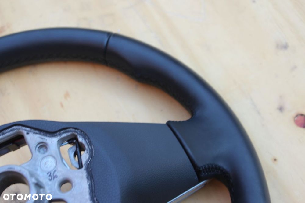 KIEROWNICA MULTIFUNKCYJNA VW GOLF VIII 5H0959542D 2022 - 10