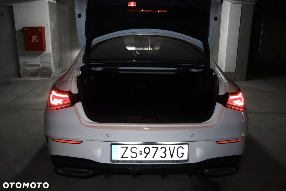 Mercedes-Benz CLA 200 AMG Line 7G-DCT - 9