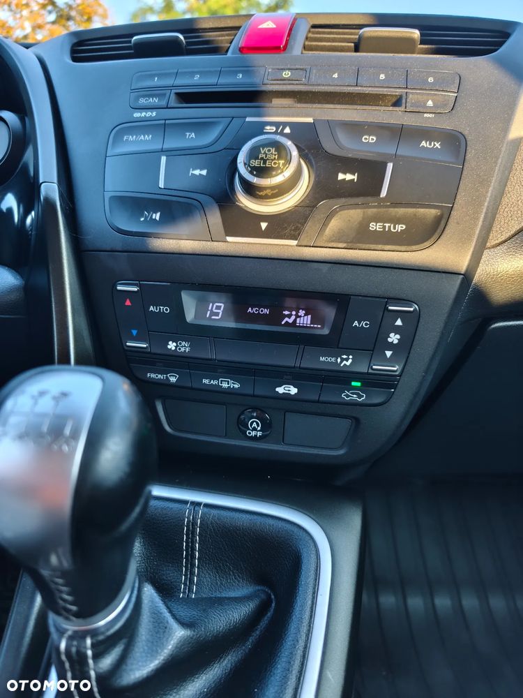 Honda Civic 1.4 Comfort - 6