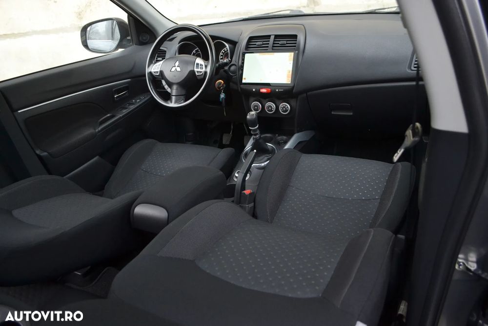 Mitsubishi ASX 1.8 DI-D 4WD Plus - 10