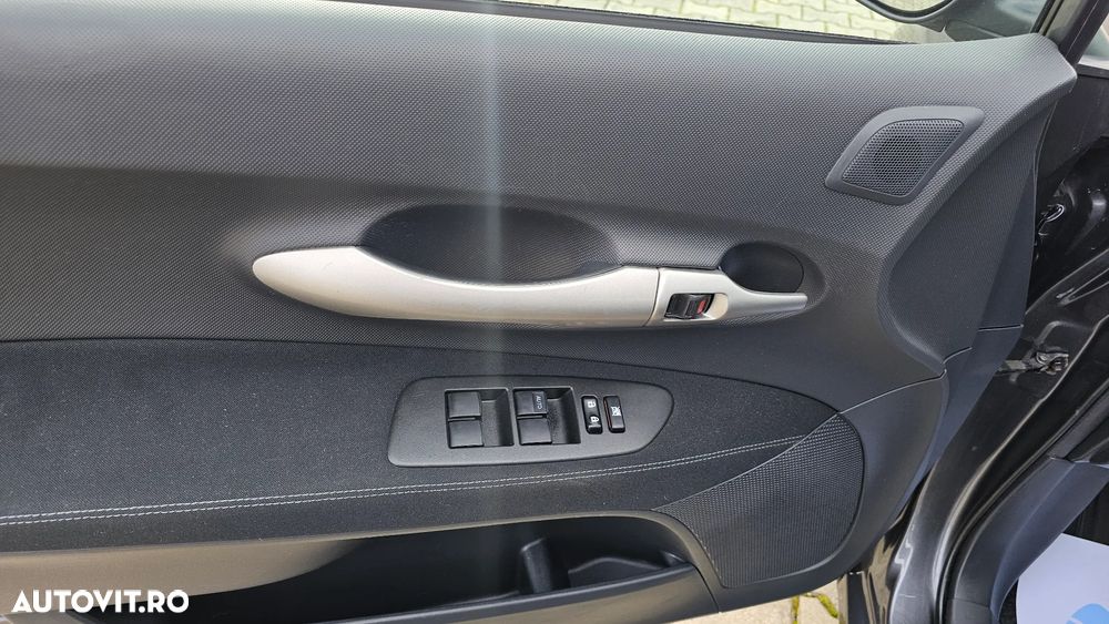 Toyota Auris 1.6 L Valvematic CVT Luna - 20