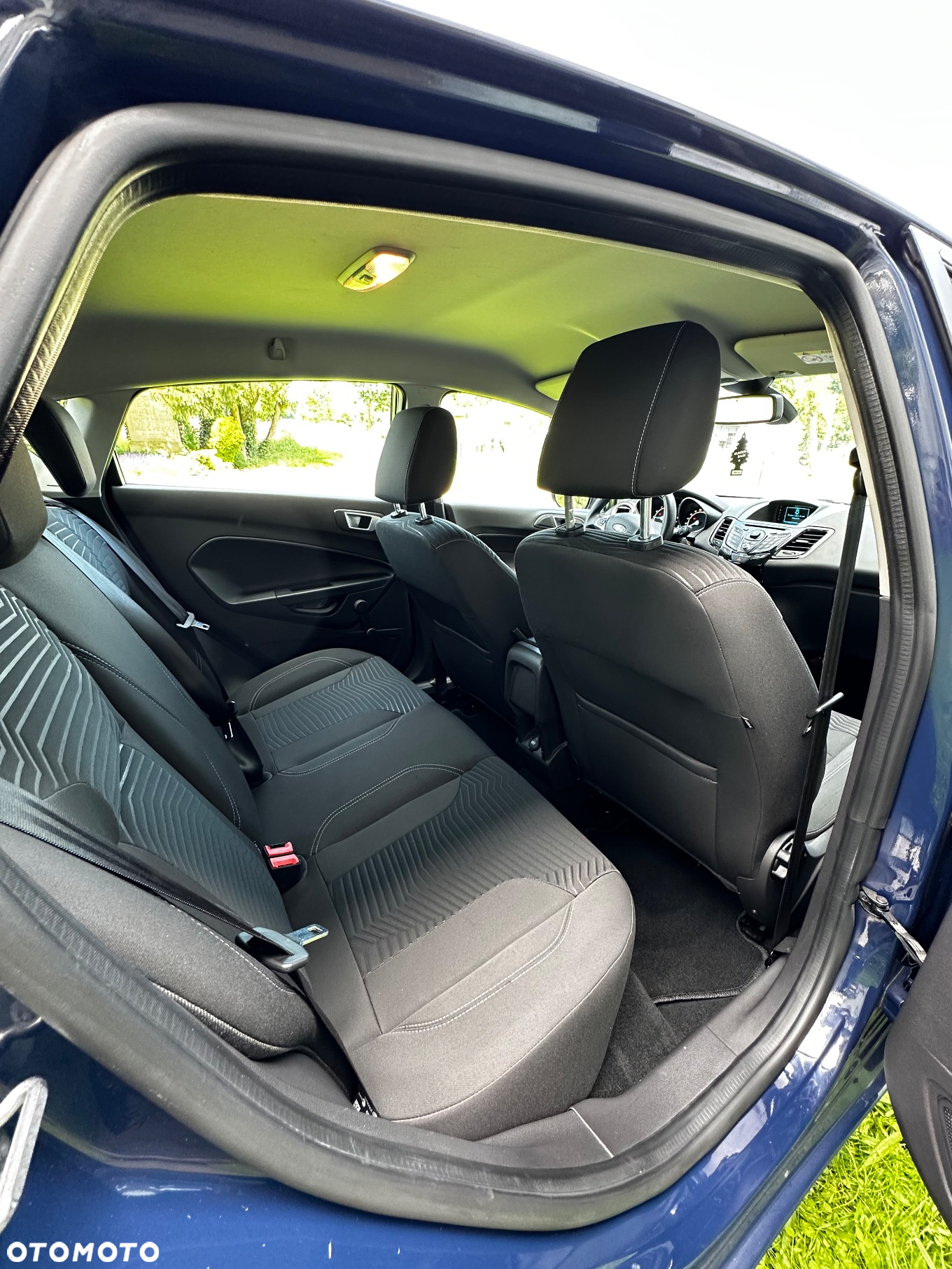 Ford Fiesta 1.0 EcoBoost S&S TITANIUM - 22