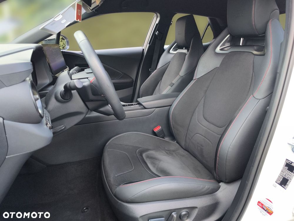 Toyota C-HR - 17