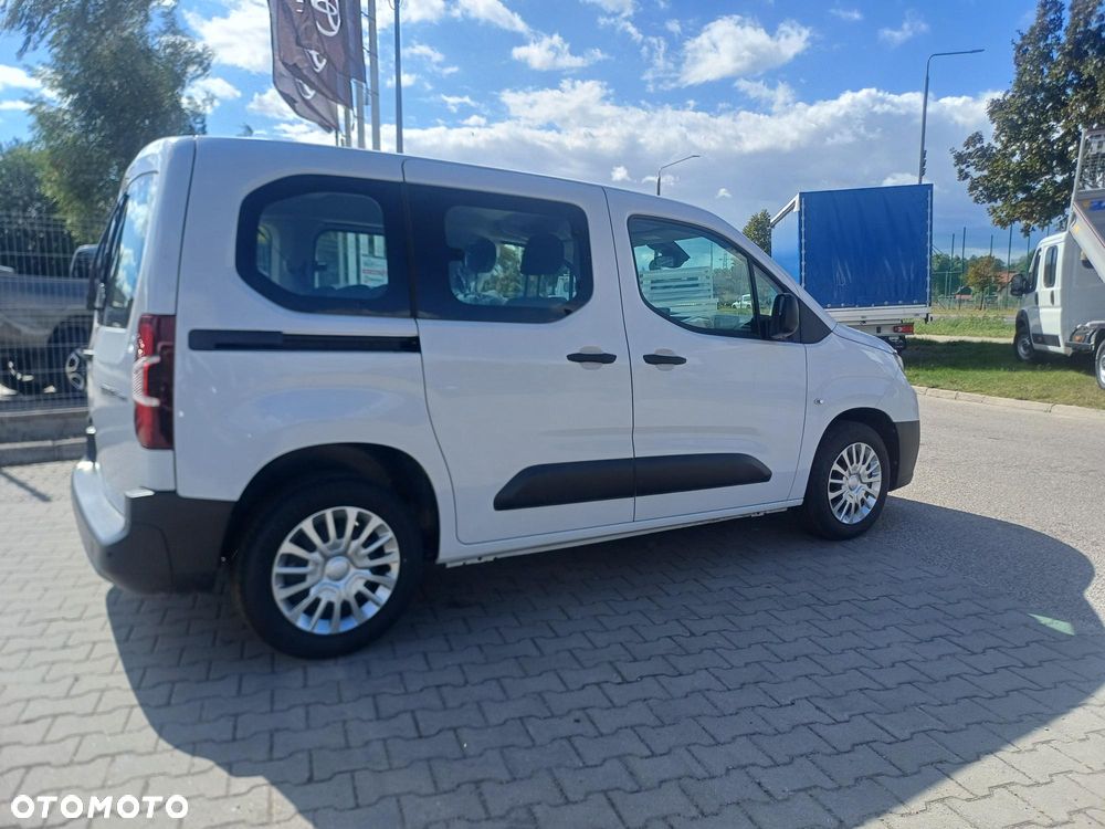 Toyota Proace City Verso 1.5 D-4D Combi - 6
