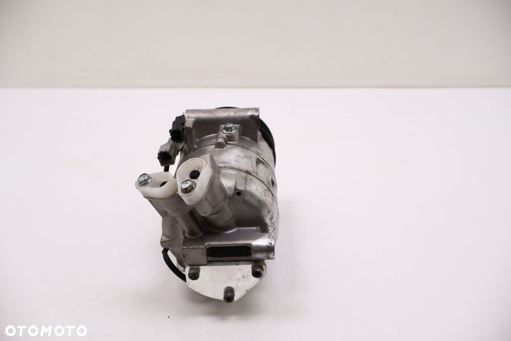 NISSAN RENAULT SPRĘŻARKA KLIMATYZACJI 1.5353A - 3