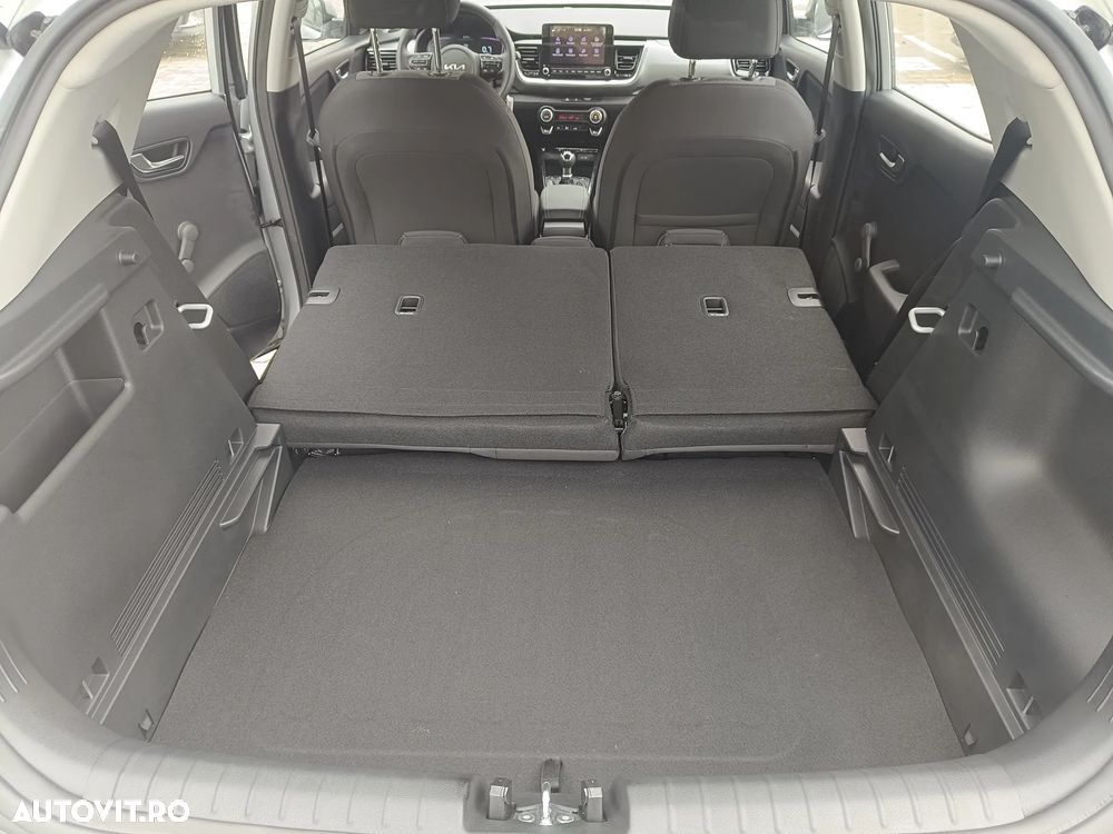 Kia Stonic 1.2 MPI 5MT Urban - 22