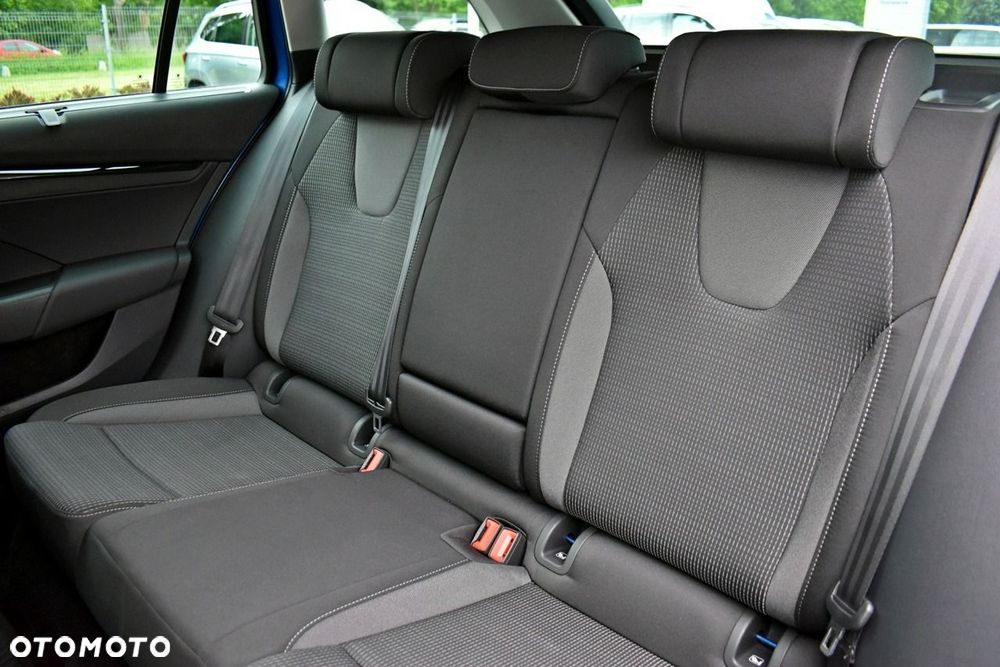 Skoda Octavia 1.5 TSI Selection - 12