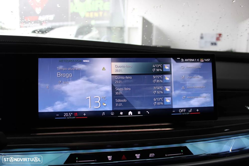 BMW 740 d xDrive Pack Desportivo M Pro - 26