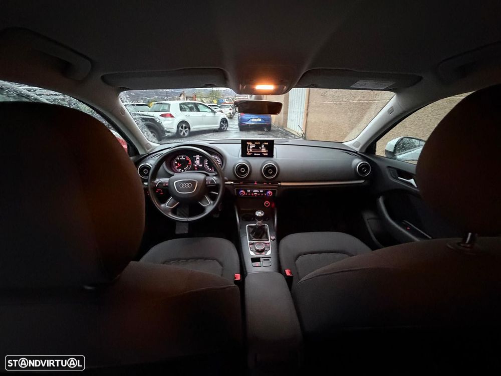 Audi A3 Sportback 1.6 TDI Sport - 7
