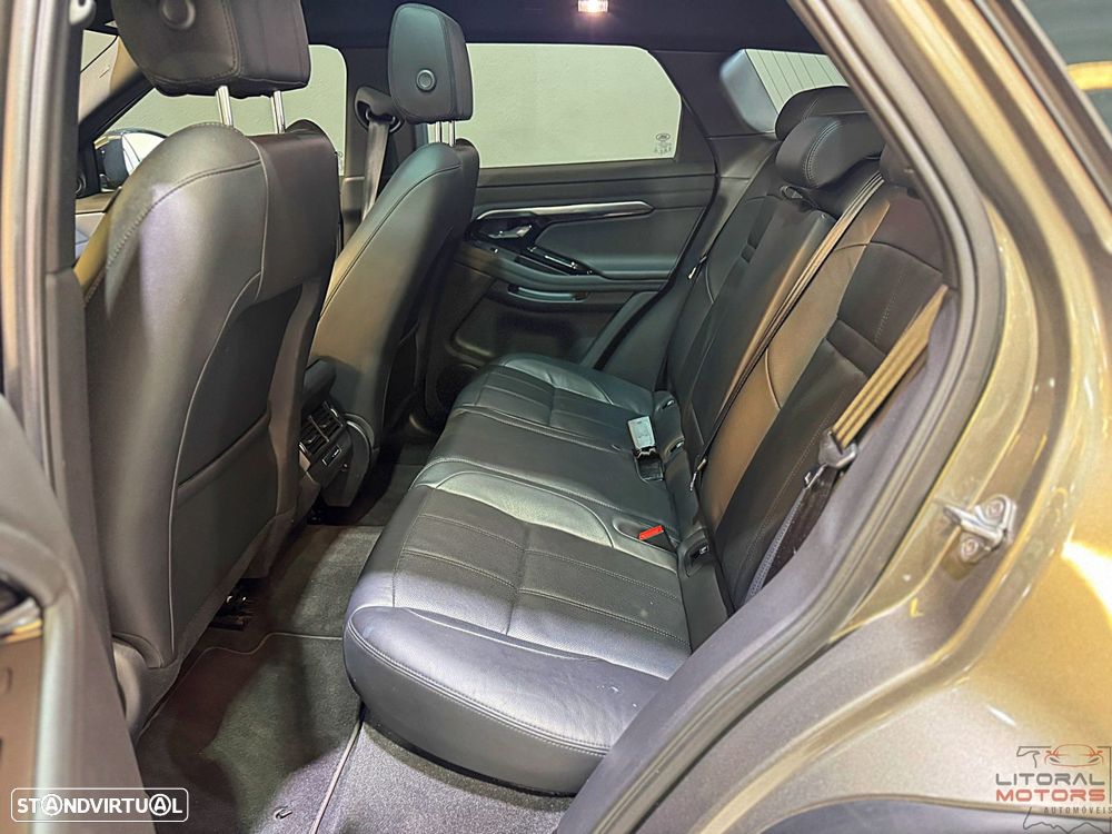 Land Rover Range Rover Evoque P300e R-Dynamic - 17