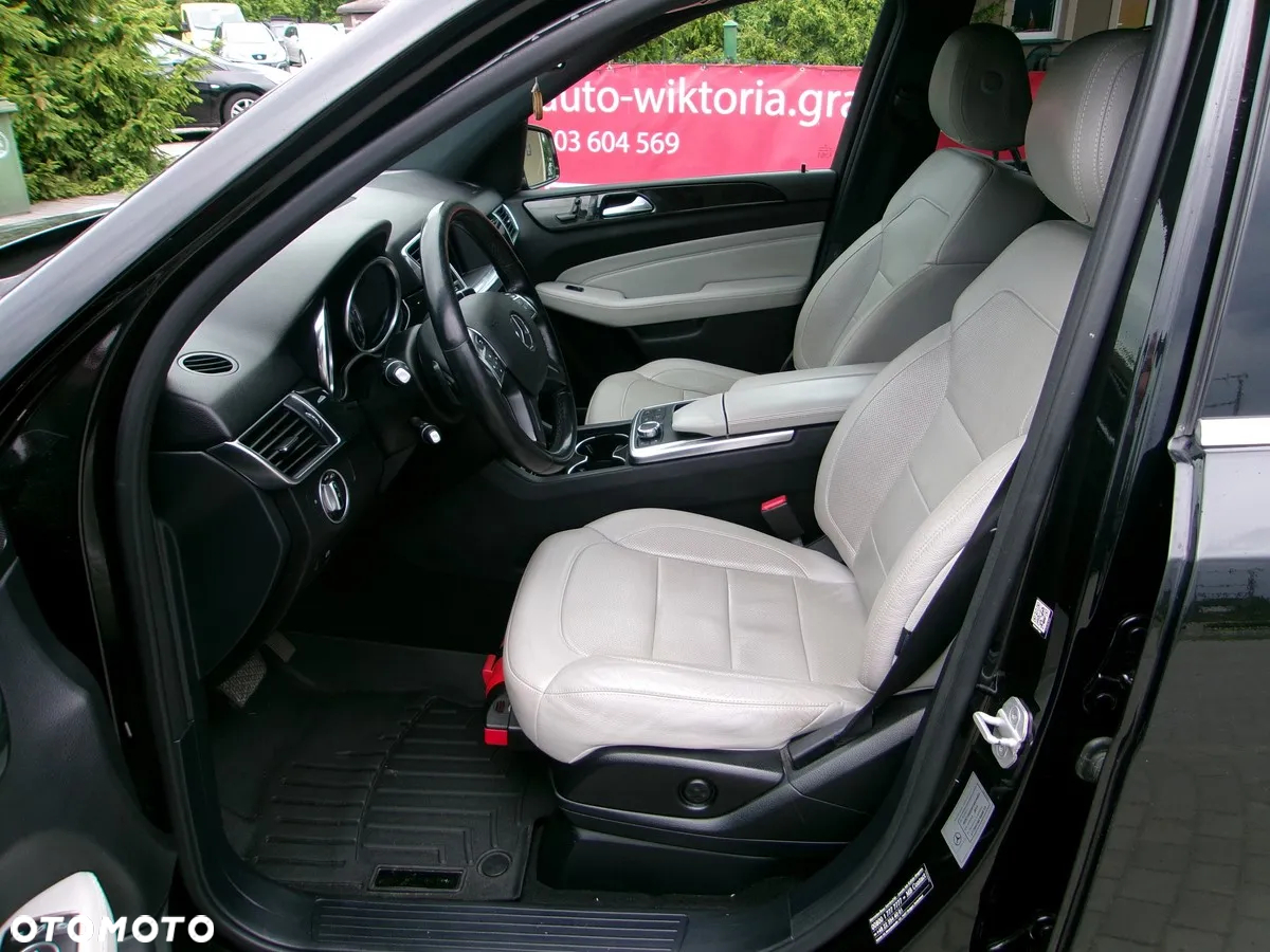 Mercedes-Benz ML 350 BlueTec 4-Matic - 6