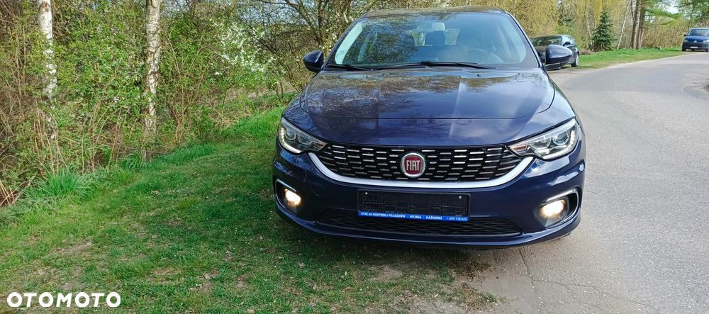 Fiat Tipo 1.4 16v Lounge EU6d - 9