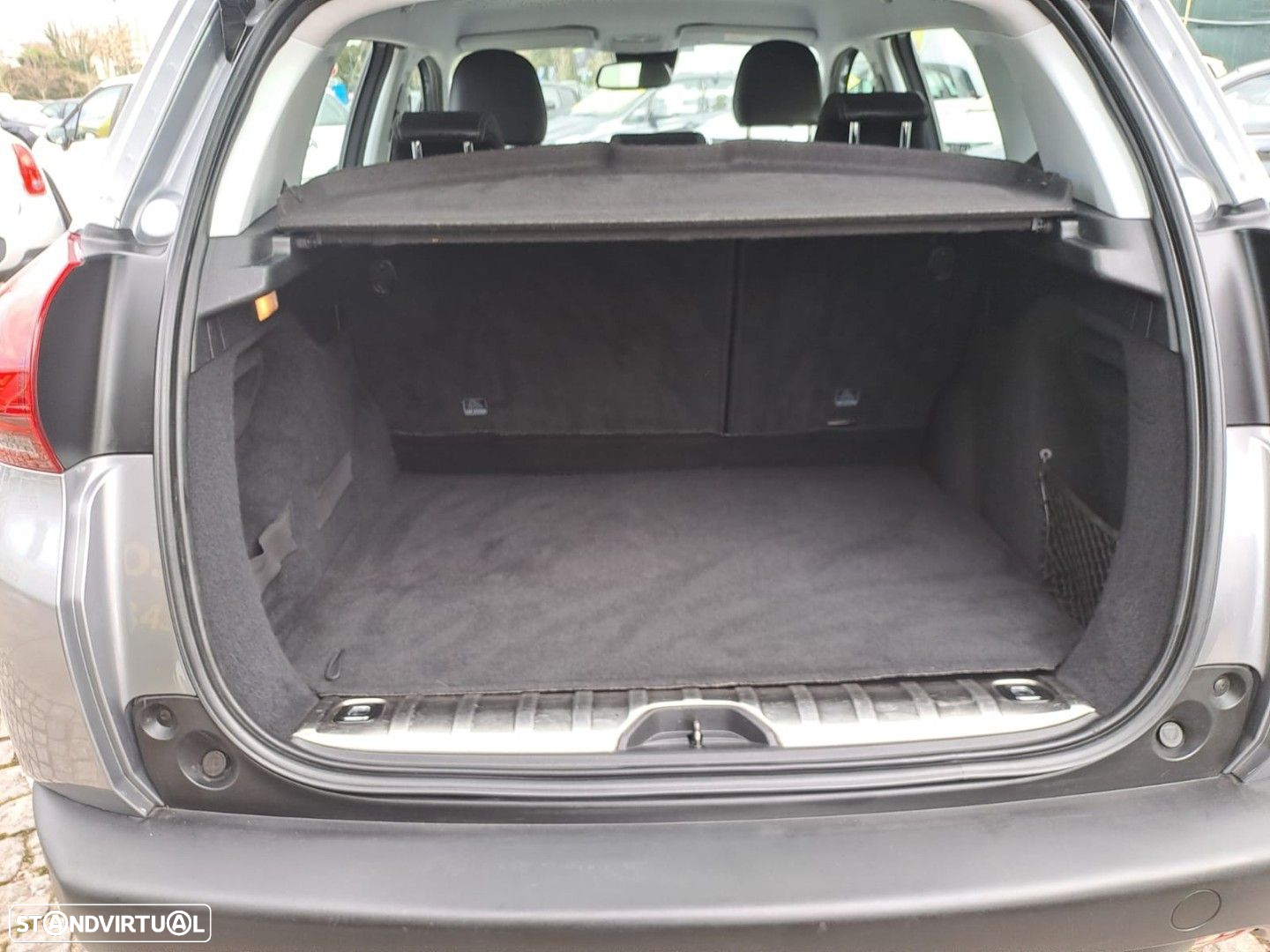 Peugeot 2008 1.2 PureTech Allure EAT6 - 16