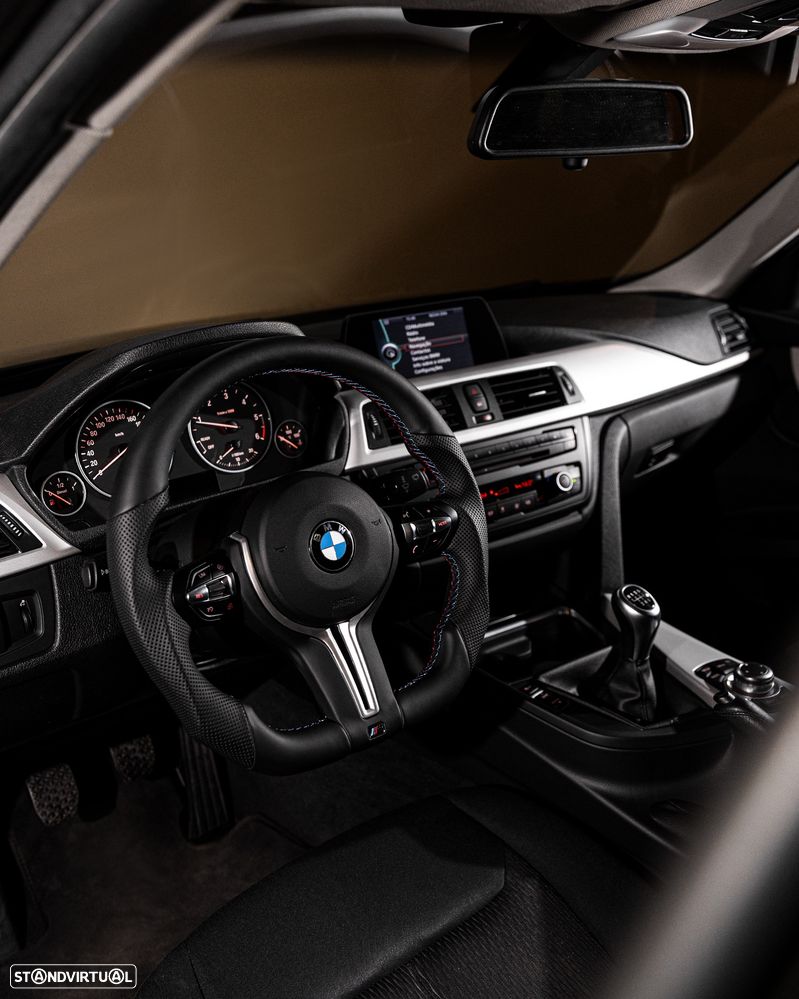 BMW 320 d Pack M - 10