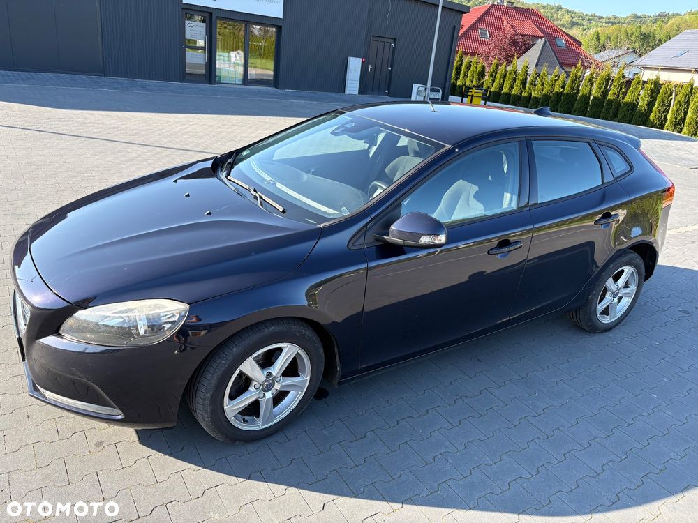 Volvo V40 D2 Kinetic - 2